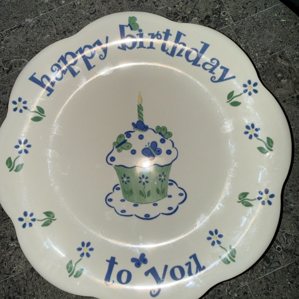 Happy Birthday To You  Serveware